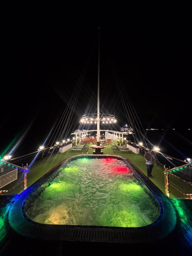 Calypso Cruises Hotel Cat Hai Exterior foto